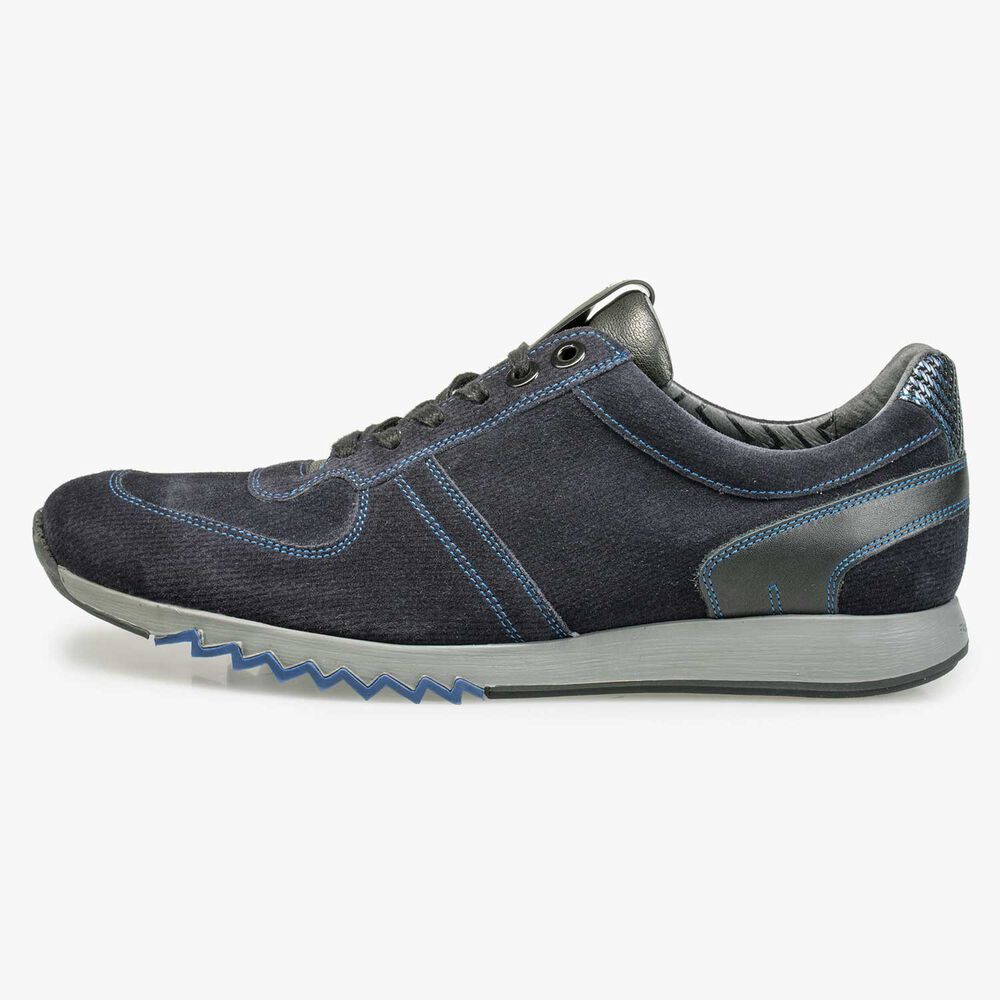 Blue calf’s suede leather sneaker with pattern