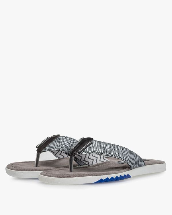 Slipper su&egrave;de wit