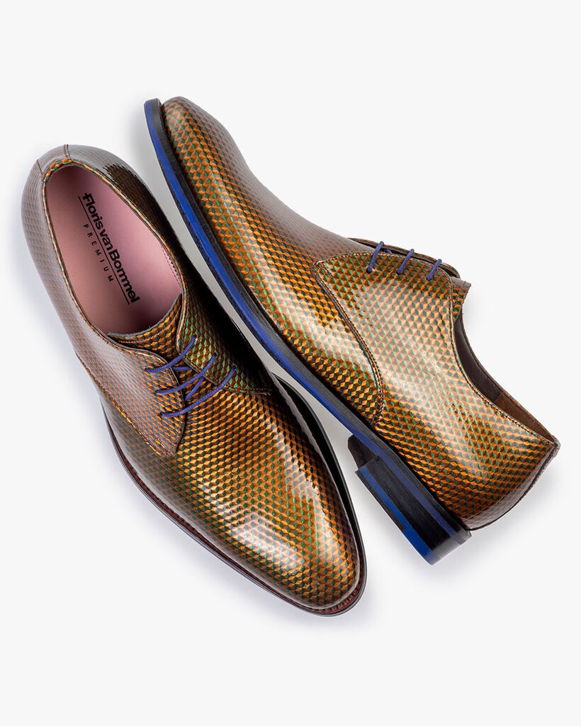 Lace shoe patent leather green