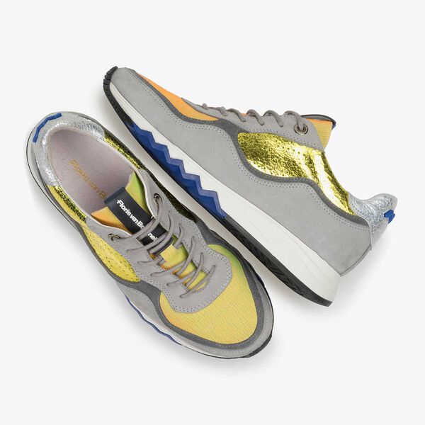 Grey nubuck leather sneaker with yellow details