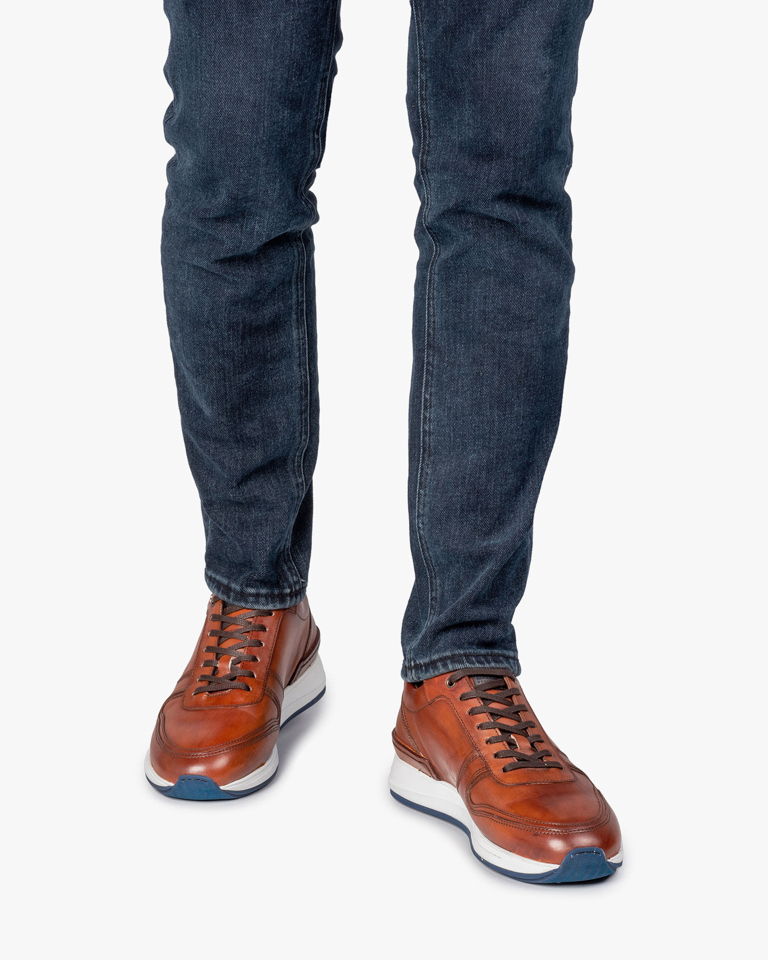 Leather sneaker cognac 16334/00 | Van Bommel Official®