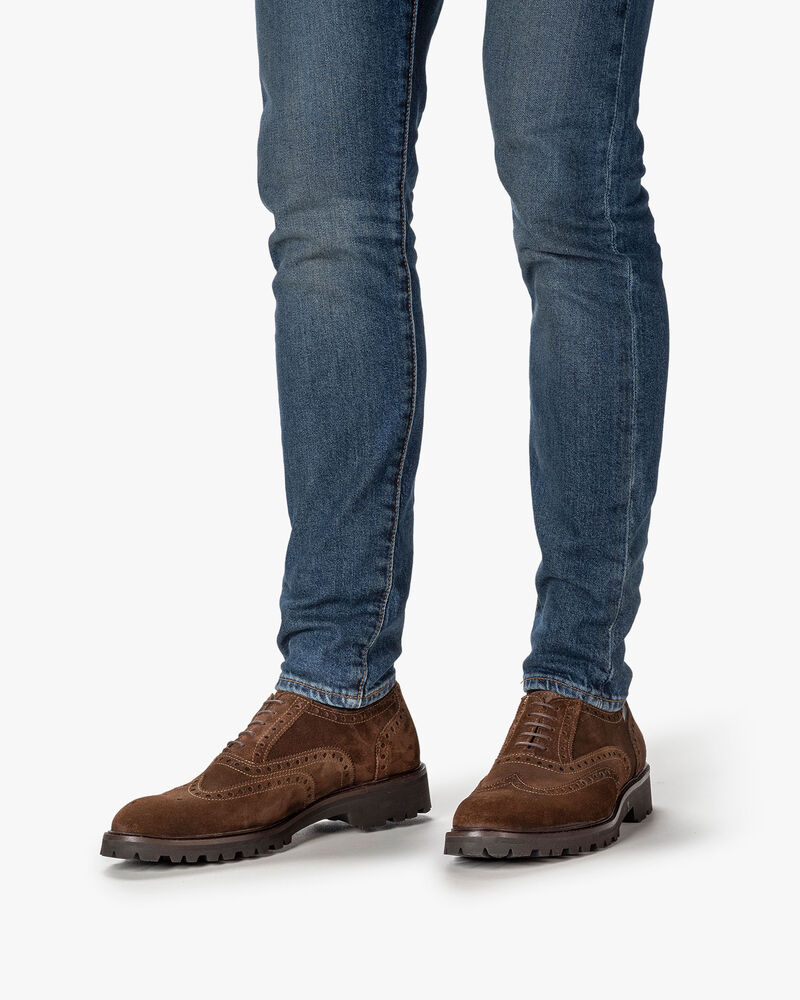 Lace shoe suede cognac