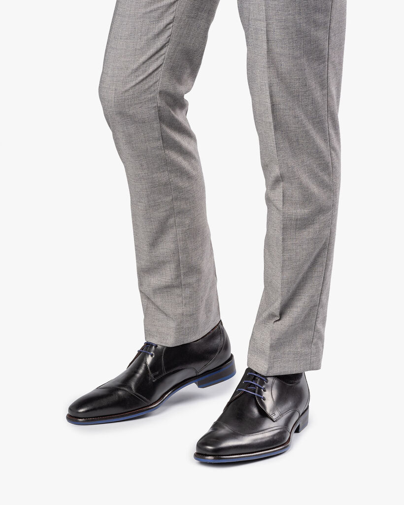 Lace shoe black calf leather