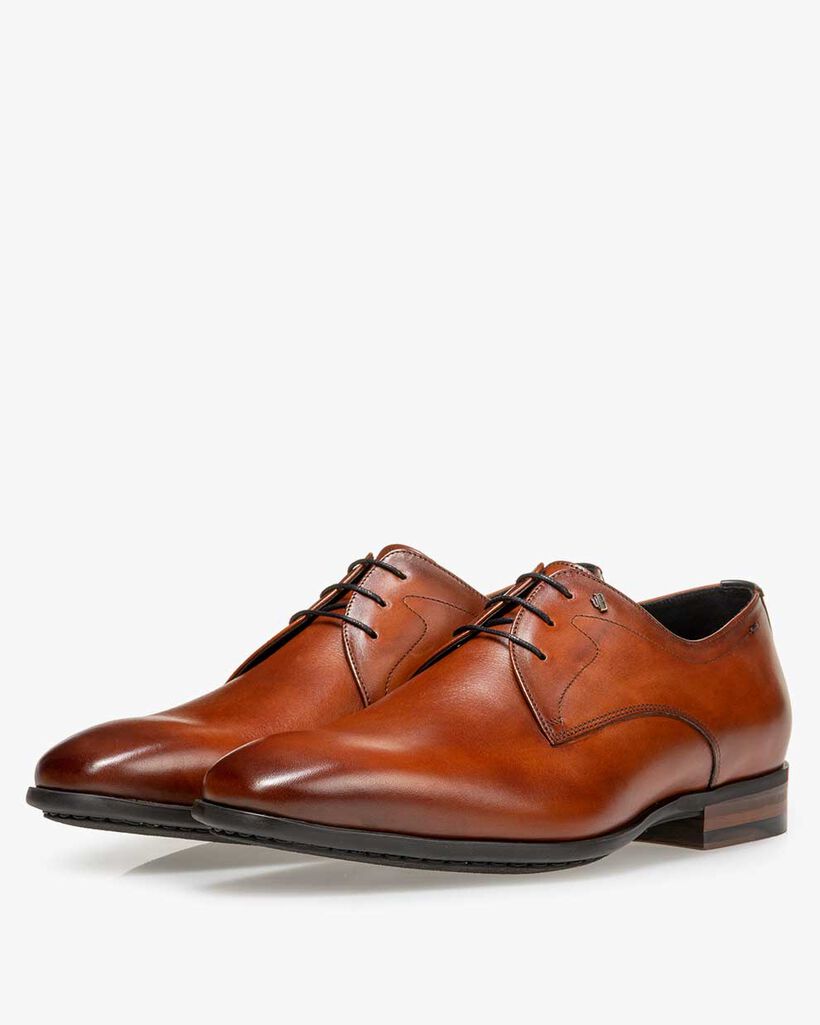 Lace shoe calf leather cognac