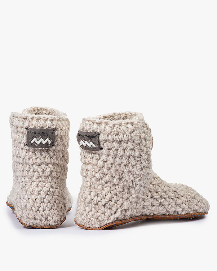 Kingdom Of Wow sloffen zand