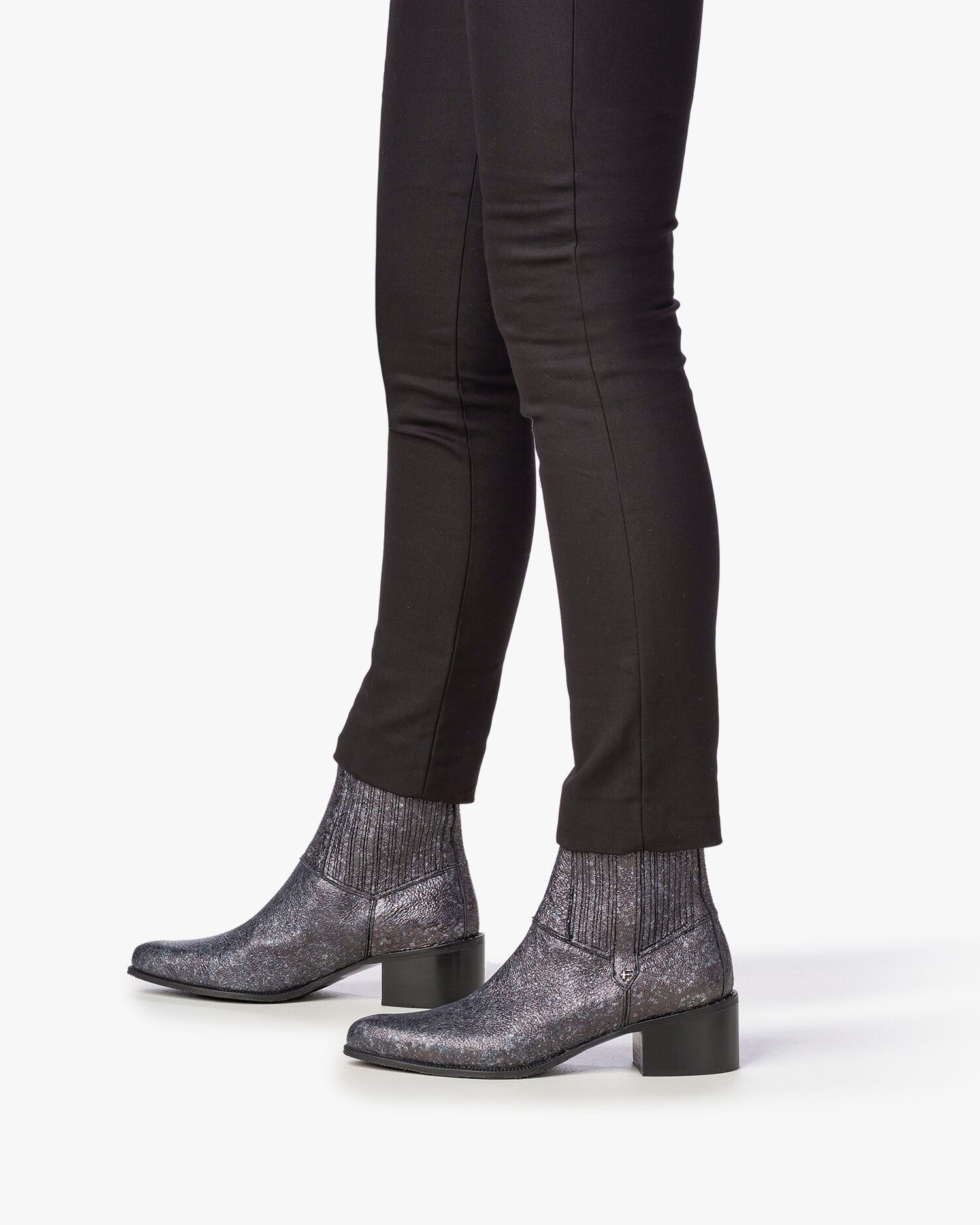 Chelsea boots dames Evi 01.13 Zilver Floris van Bommel Belgie