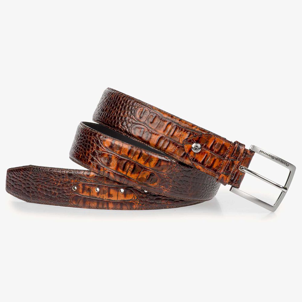 Brown leather belt with croco print