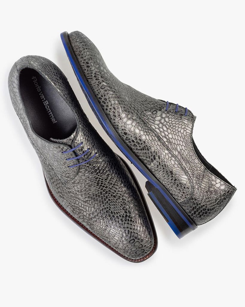 Veterschoen metallic grijs