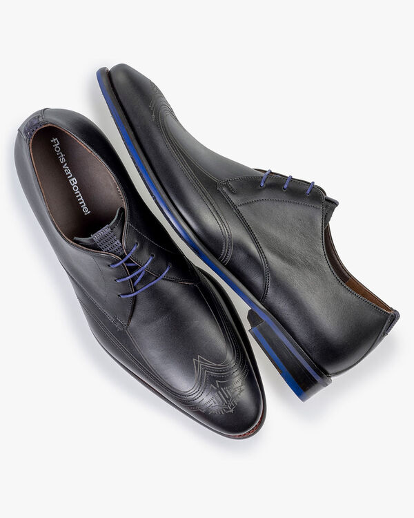 Lace shoe calf leather black