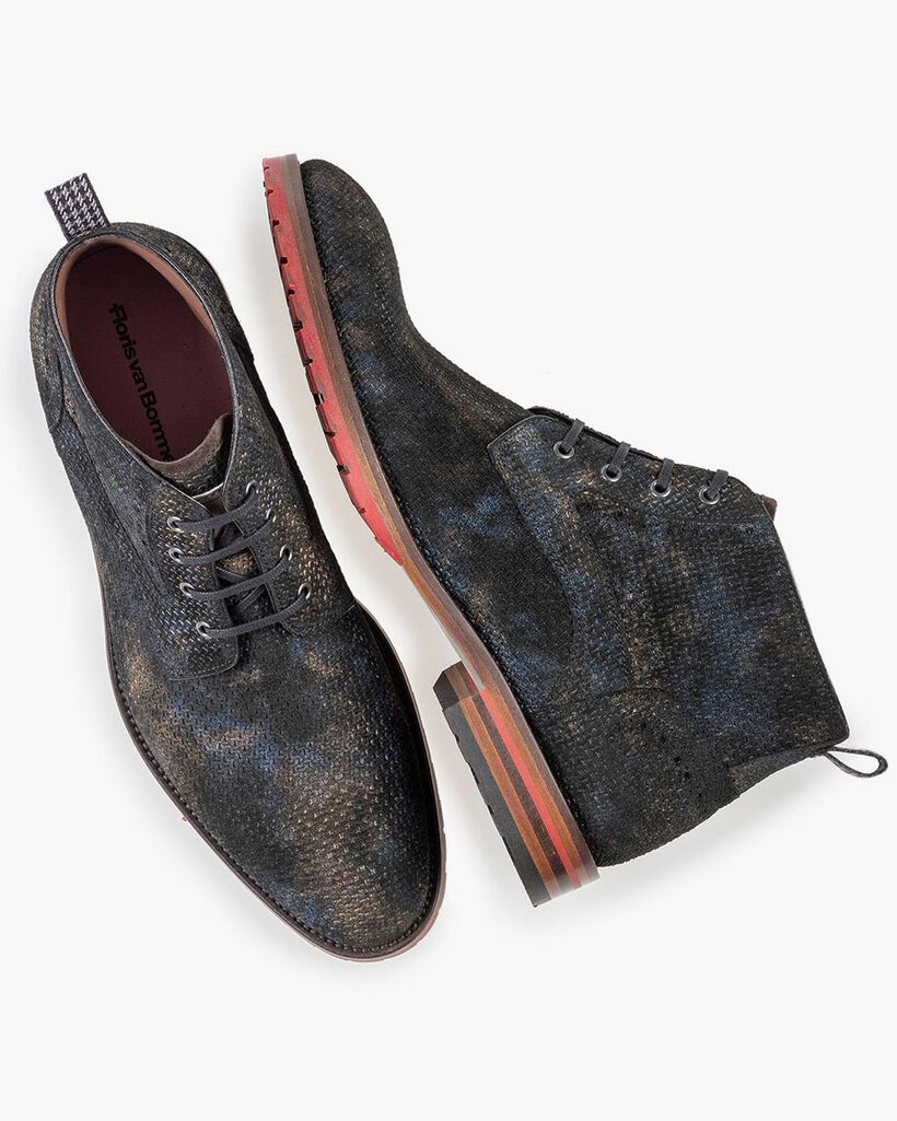 Lace boot bronze with print