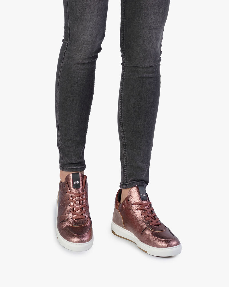 Sneaker craquel&eacute; leer roze