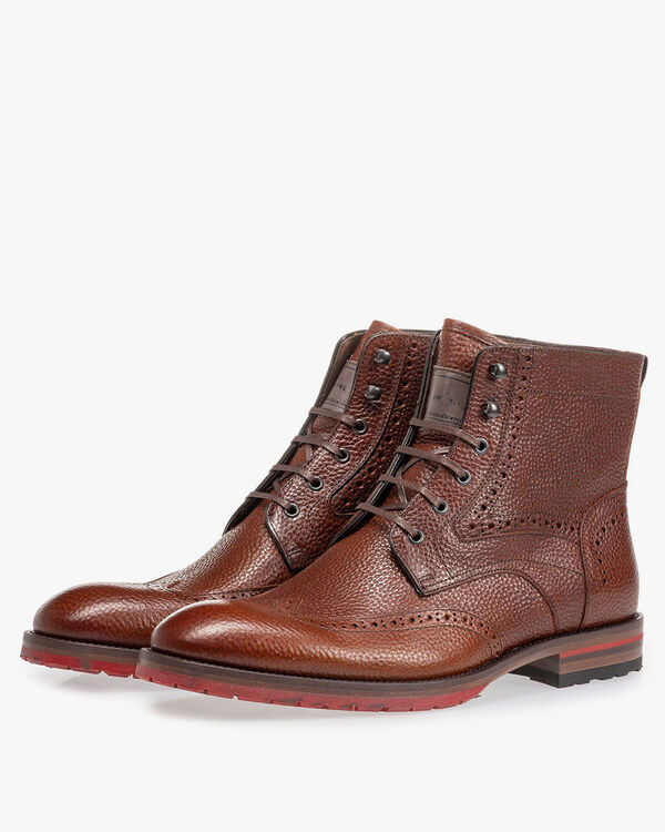 Leather brogue lace boot cognac