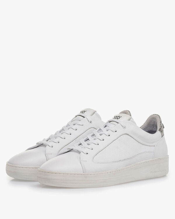Witte kalfsleren sneaker