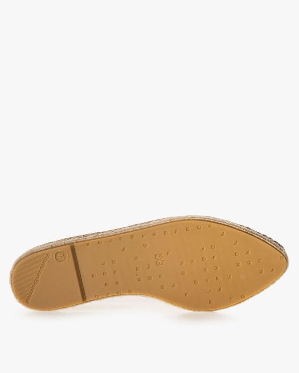 Espadrille su&egrave;de zand