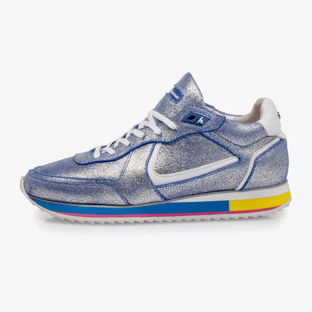 Silver metallic leather sneaker with blue changing effect