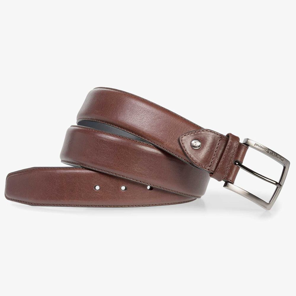Red-brown calf leather belt