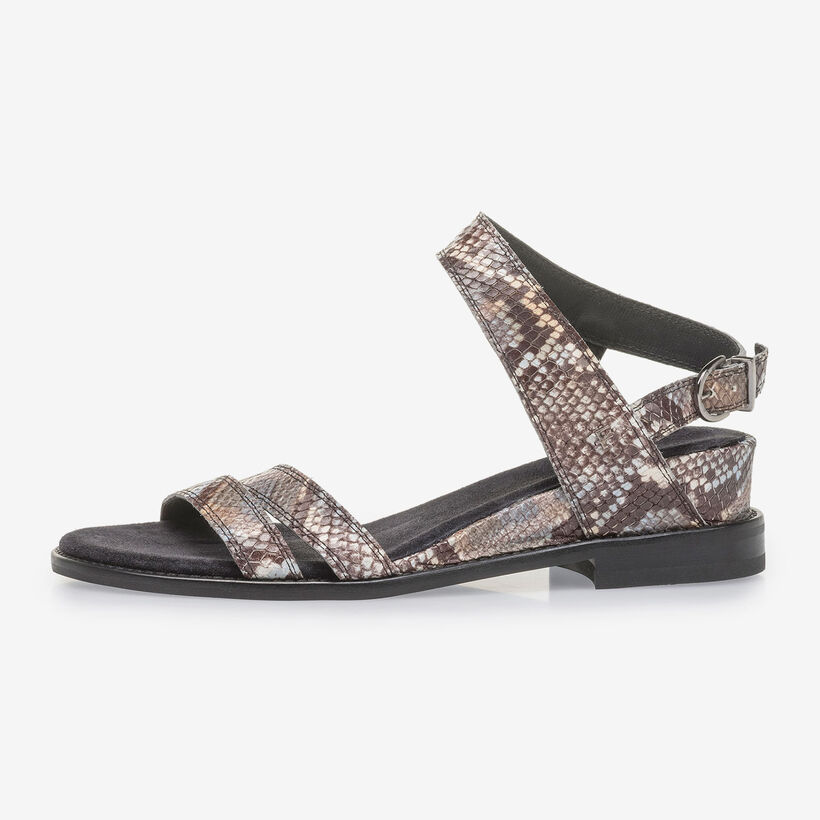 Bruin/witte leren sandaal met snakeprint