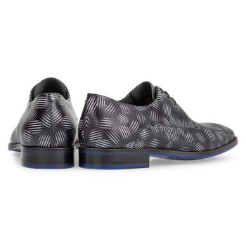 Lace shoe patent leather black and white