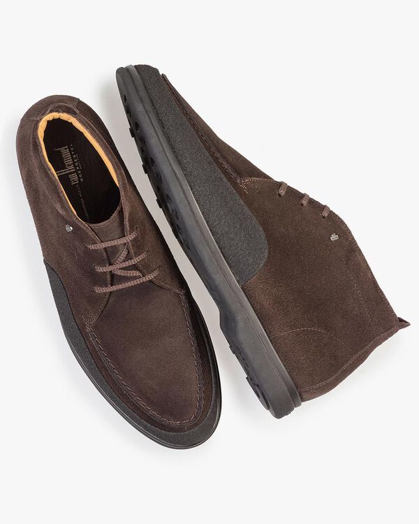 Halfhoge su&egrave;de veterboot