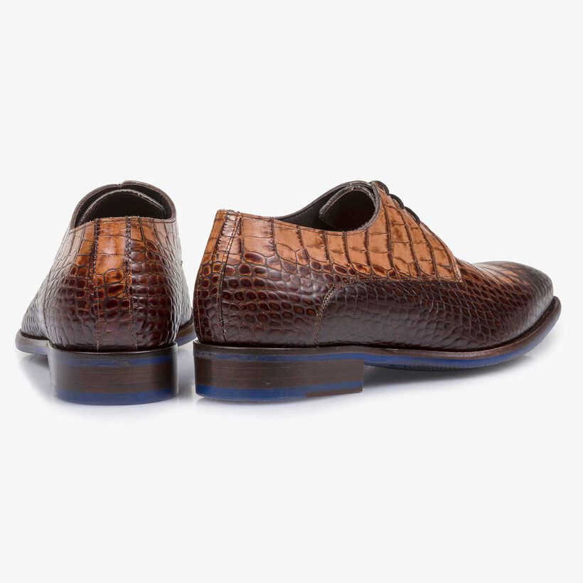 Brown calf leather lace shoe