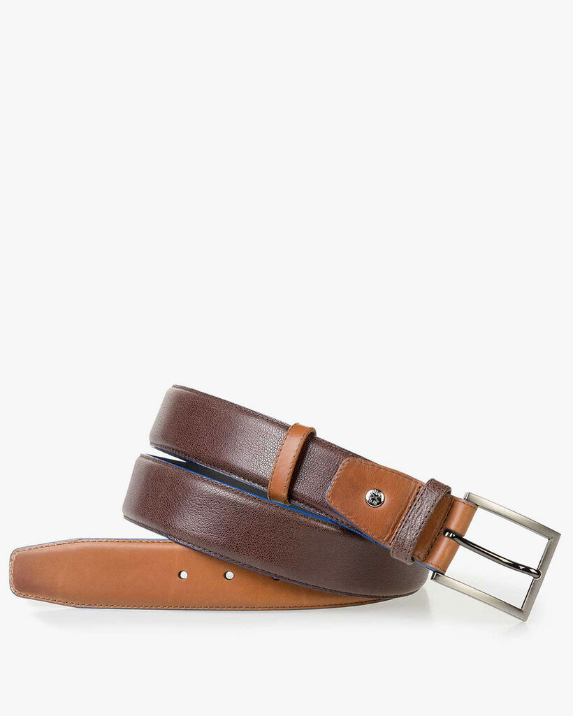 Cognac-coloured calf leather belt
