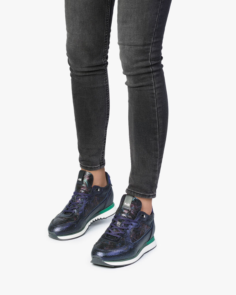 Sneaker dark blue leather