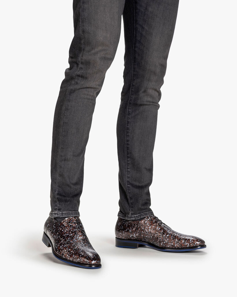 Lace shoe metallic print bronze