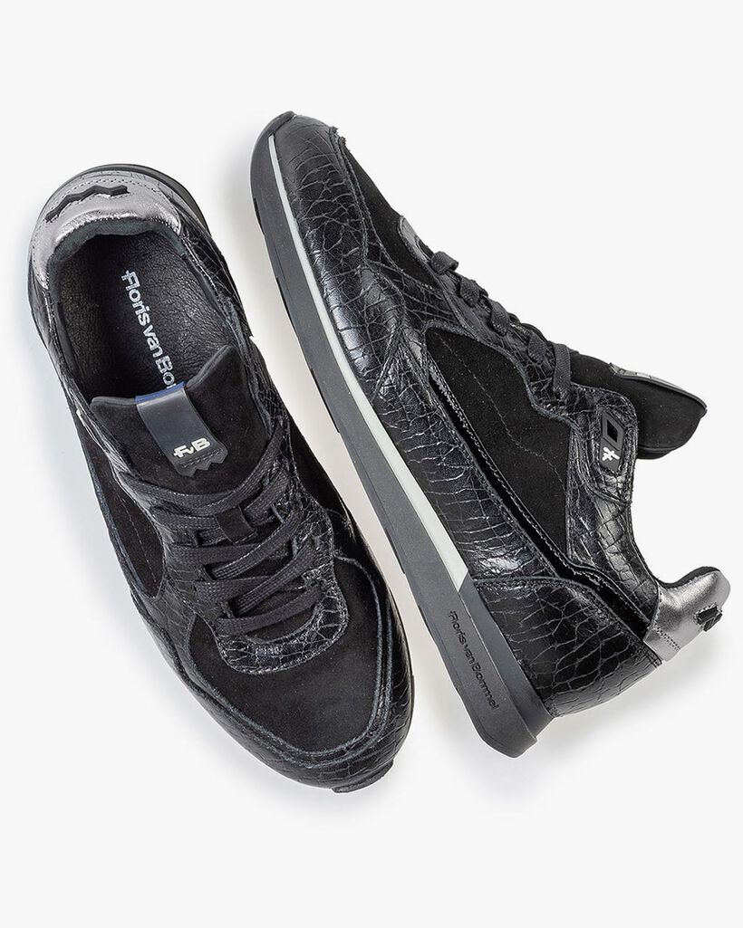 Sneaker black leather