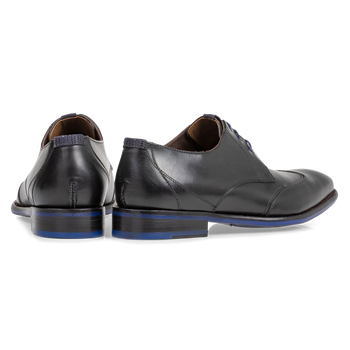 Lace shoe black calf leather