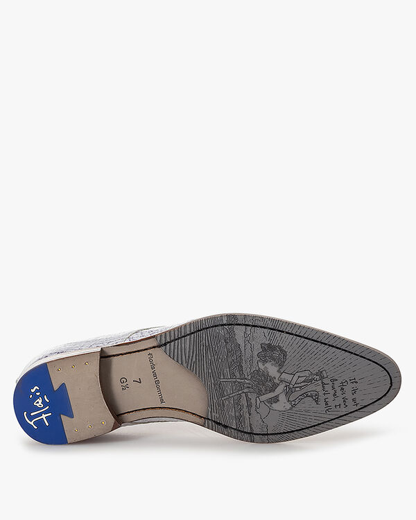 Lakleren veterschoen met crocoprint