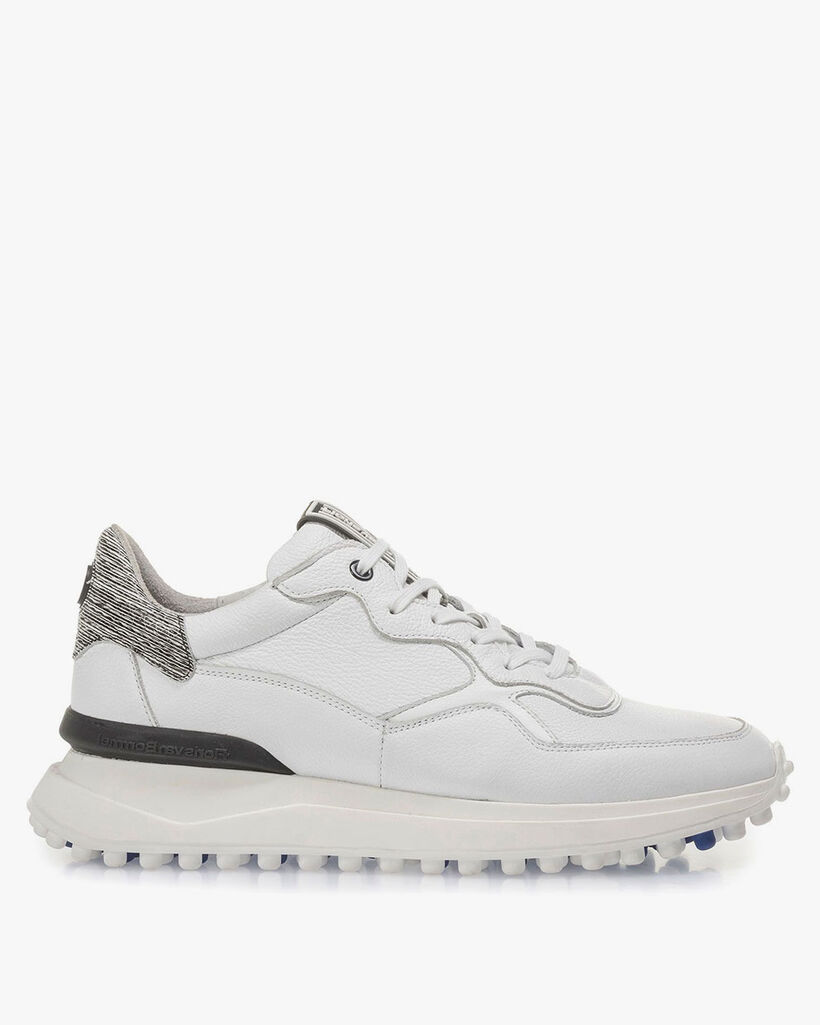 White calf leather sneaker with fine structure