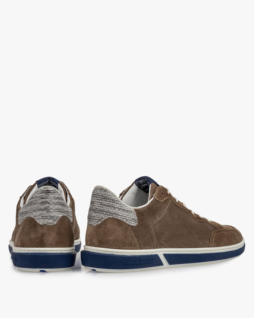 Sneaker su&egrave;de taupe