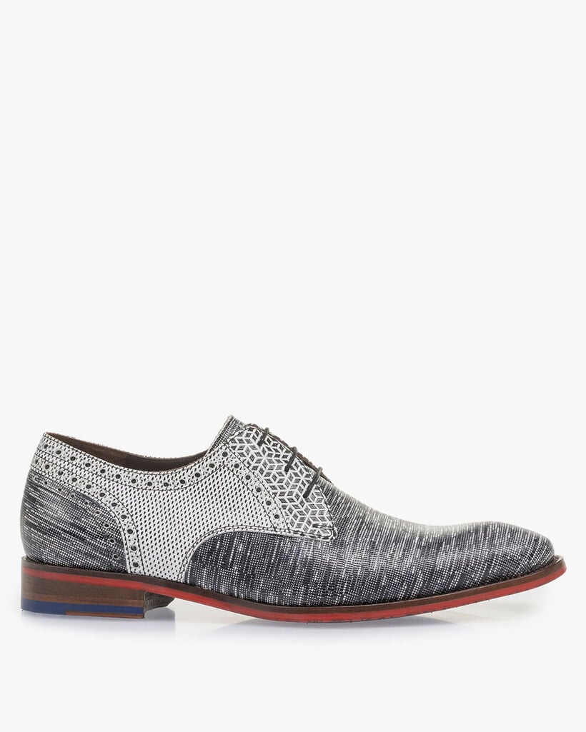 Veterschoen met lizardprint