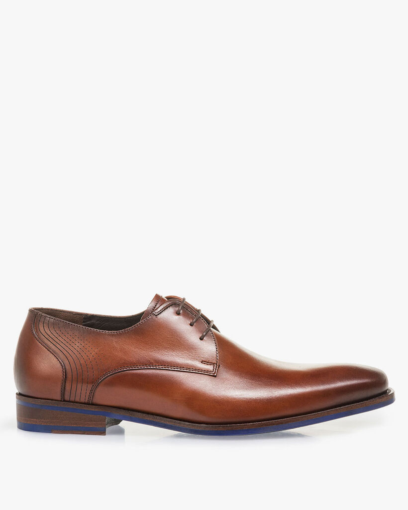 Cognac-coloured lace shoe