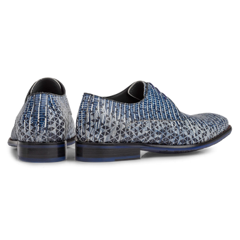 Lace shoe with print blue