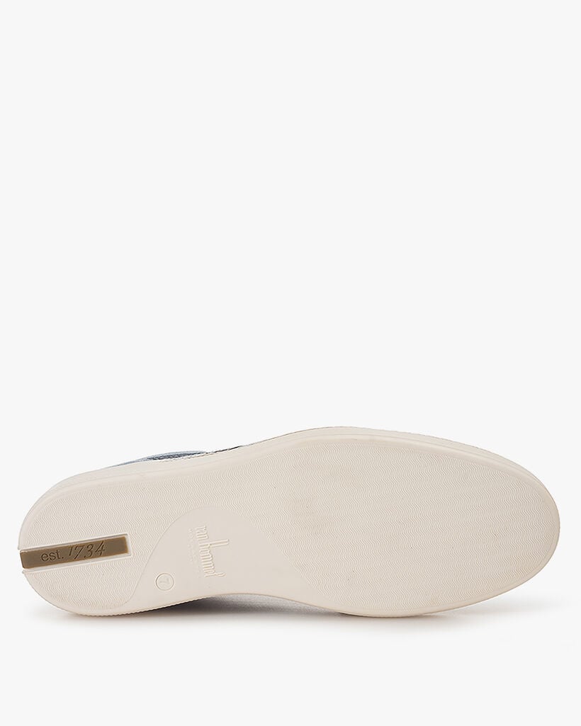 The product image is missing!