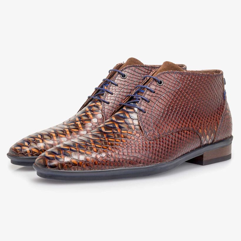 Kalfsleren veterschoen cognac met snakeprint
