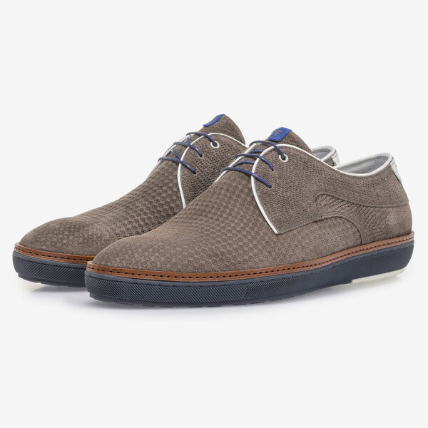 Su&egrave;de veterschoen taupe met print