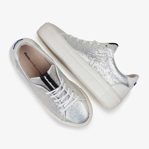 Silver metallic leather sneaker with craquel&eacute; effect