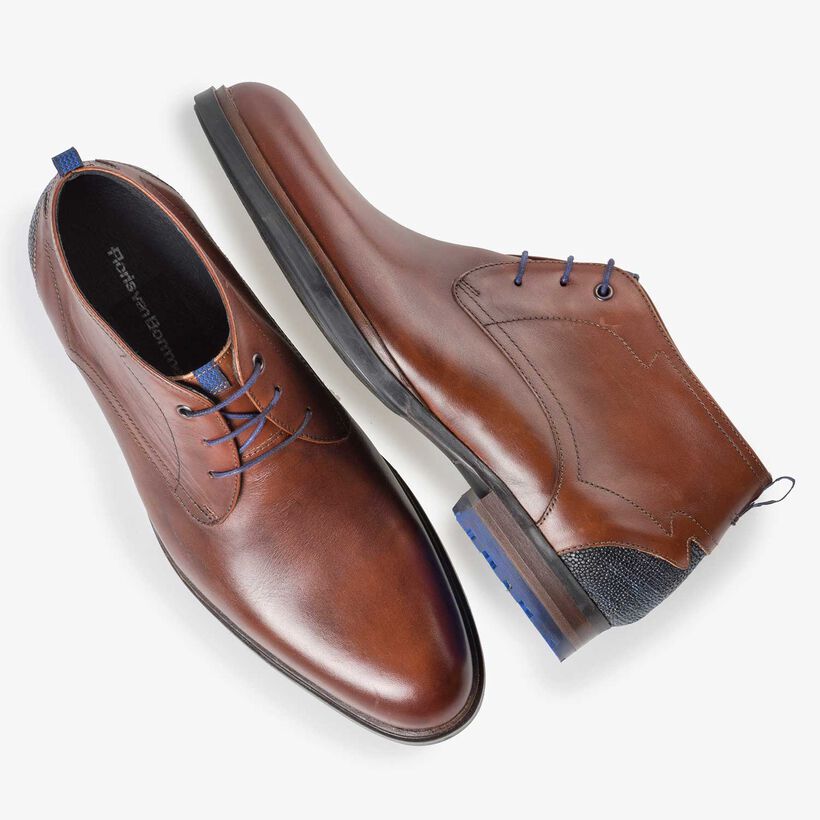 Cognac kalfsleren veterboot