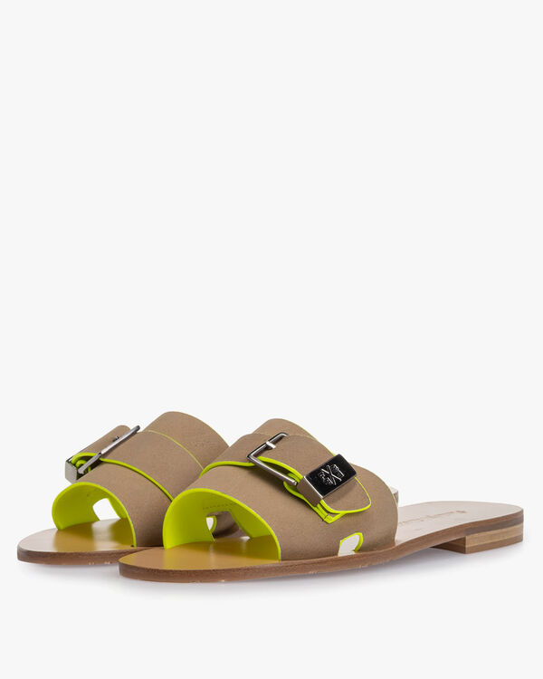 Slipper su&egrave;de beige