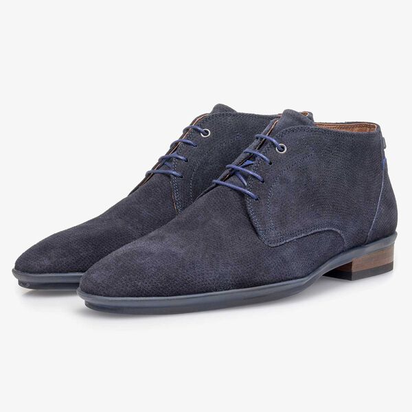 Blauwe su&egrave;de veterschoen