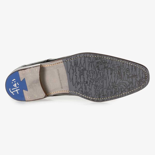 Blauwe leren veterboot met crocoprint