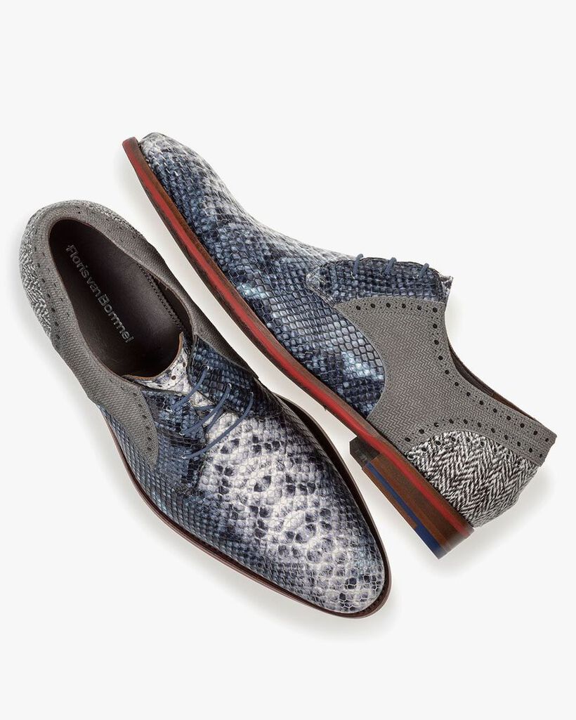 Veterschoen leer met print blauw