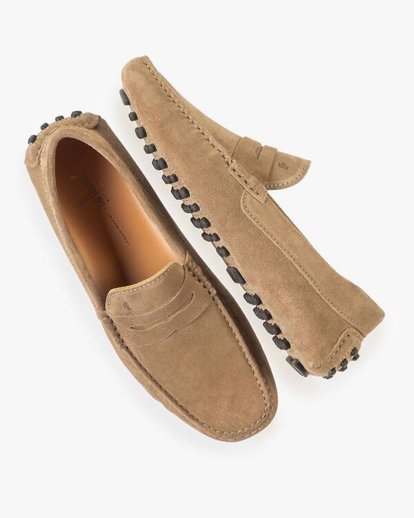 Su&egrave;de mocassin taupe