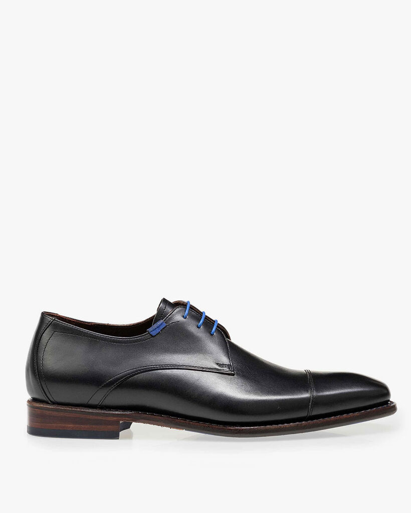 Lace shoe calf leather black
