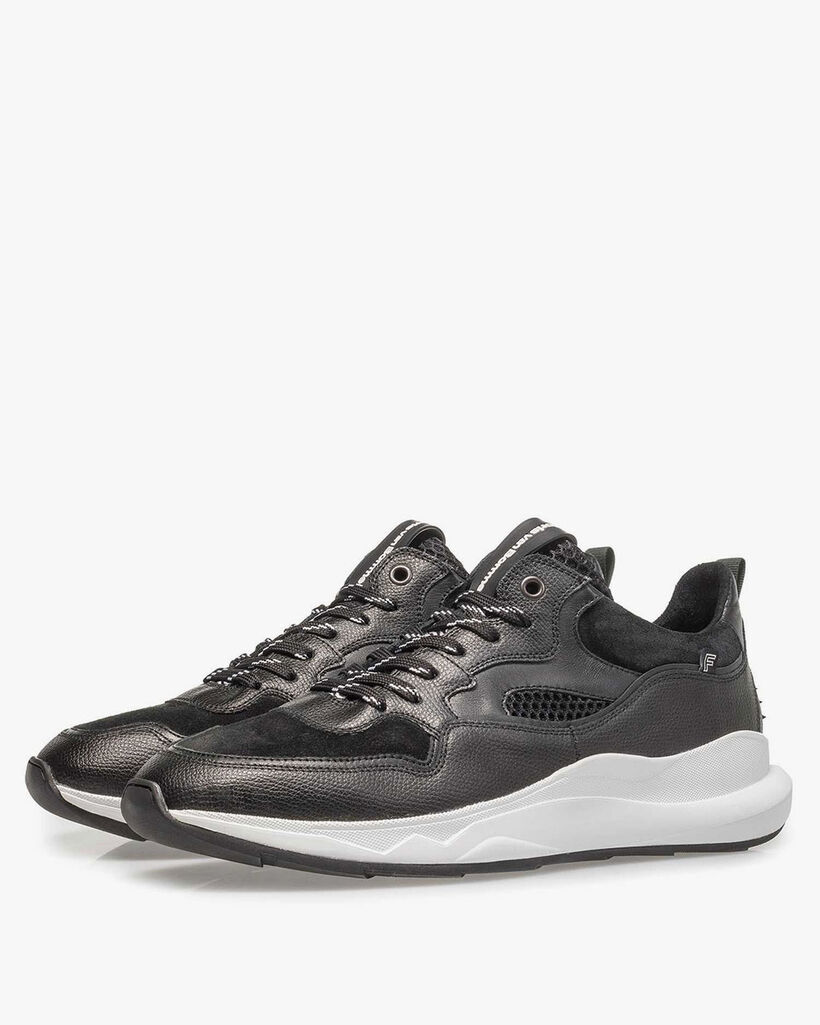 Zwarte kalfsleren sneaker