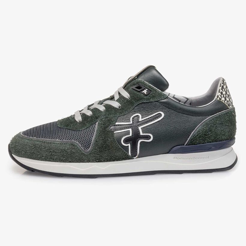 Dark green calf leather sneaker