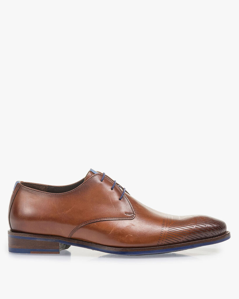 Kalfsleren veterschoen cognac