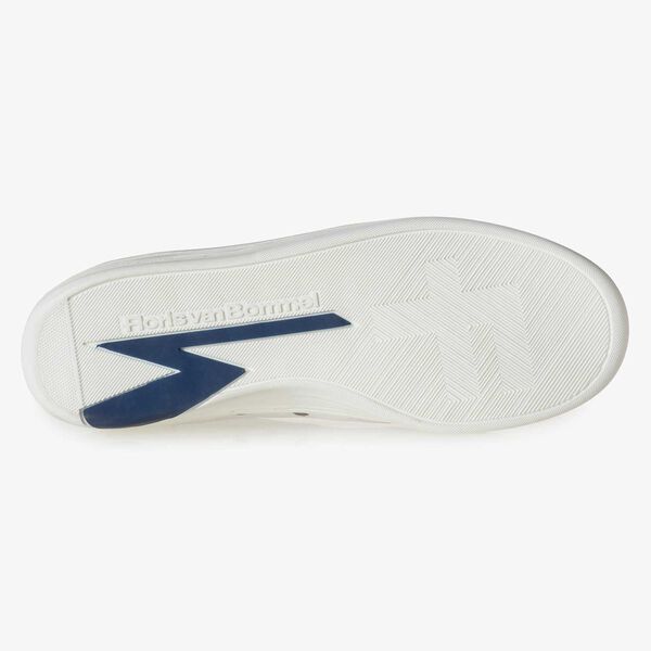 Witte leren sneaker